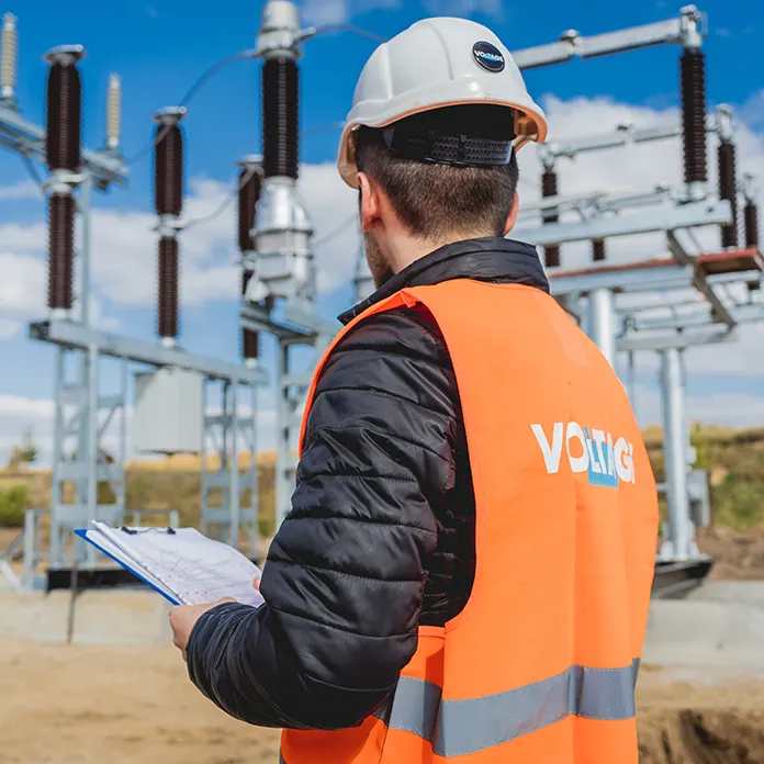 VOLTAGE engineer at a substation